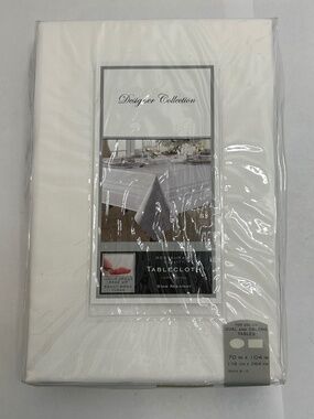 New Designer Collection 70"x 104" White Cotton Tablecloth- Fits Rectangle & Oval
